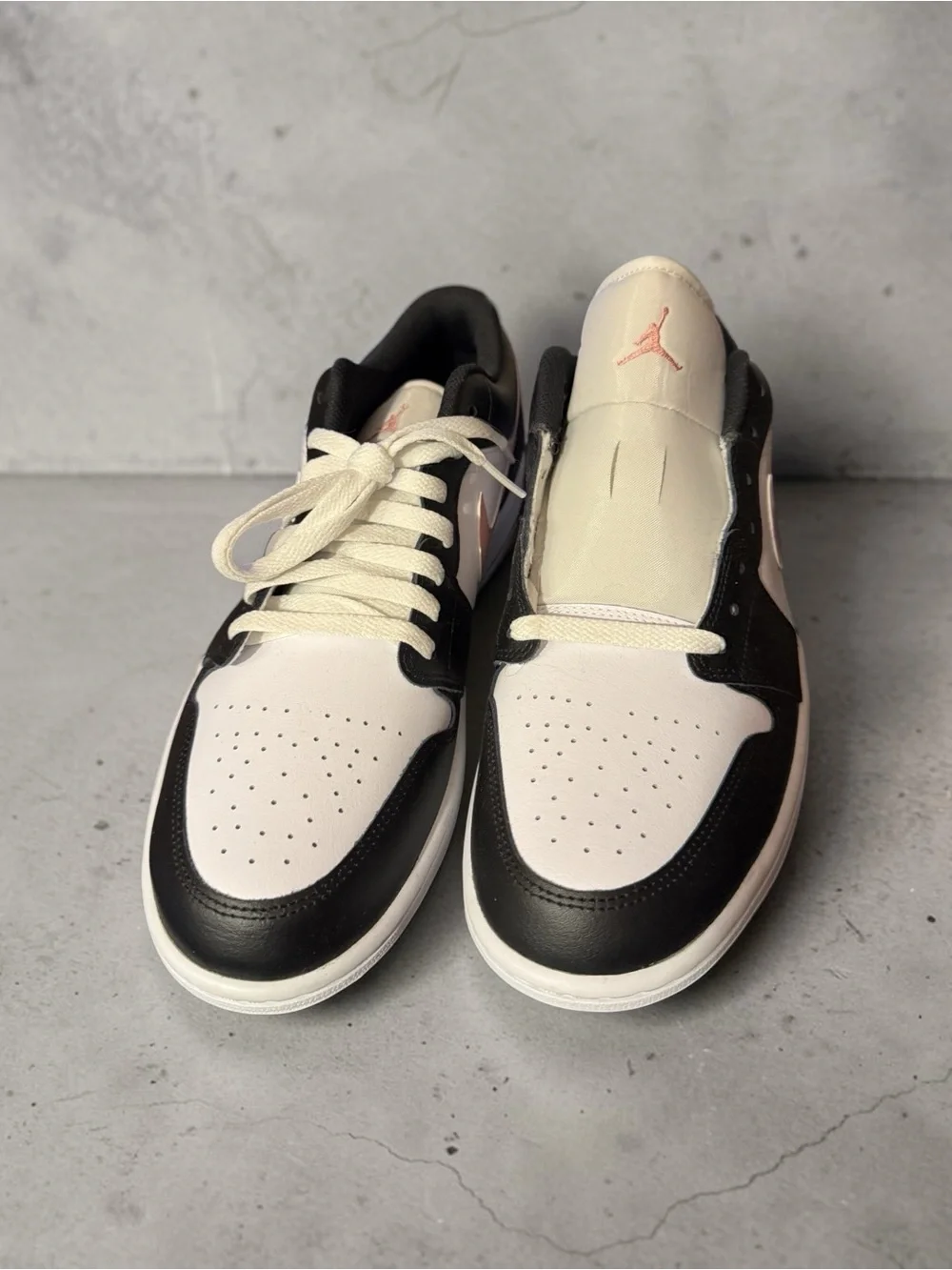 Air Jordan 1 Low “Rust Pink” / “Black Rust Pink.”